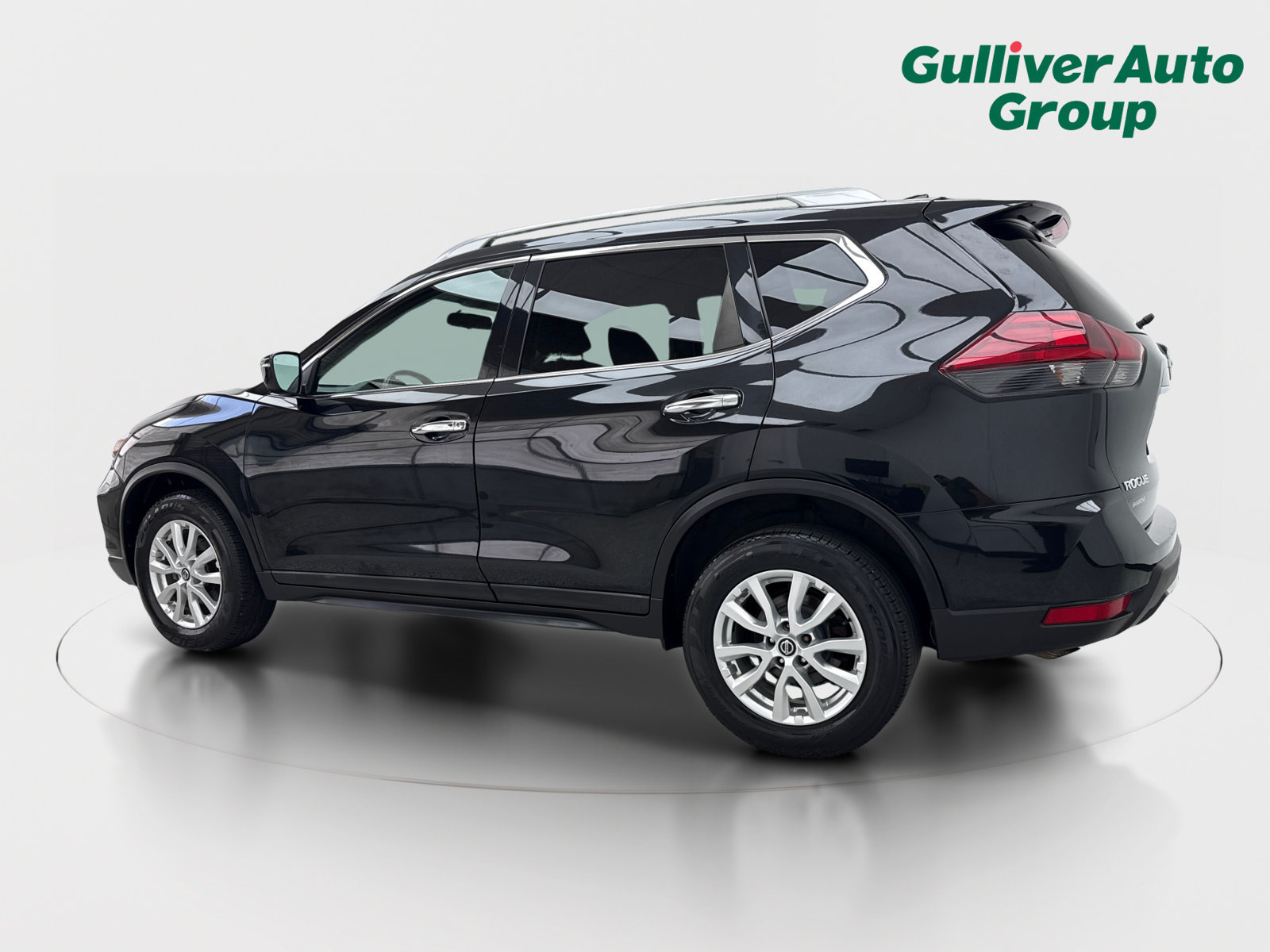 Used 2018 Nissan Rogue SV AWD/4WD image 4