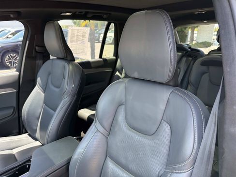 Certified 2023 Volvo XC90 T8 Ultimate w/ Lounge Package AWD/4WD image 19