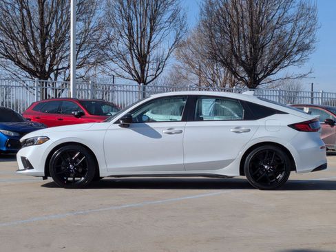 Certified 2023 Honda Civic Sport image 9