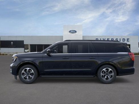 New 2026 Ford Expedition Max Active image 3