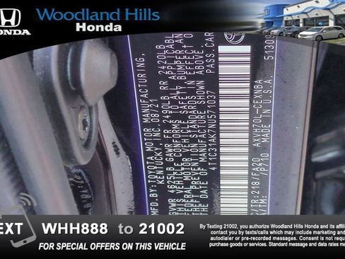 Used 2022 Toyota Camry LE image 26