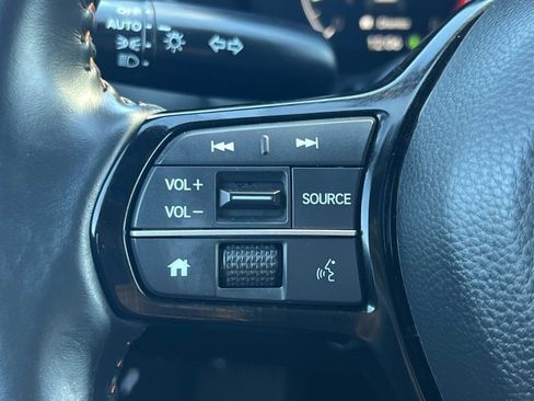 Certified 2023 Honda HR-V Sport image 9