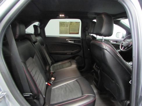 Used 2024 Ford Edge ST-Line AWD/4WD image 19
