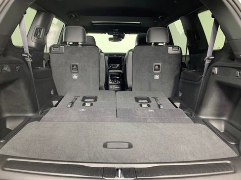 New 2025 Jeep Grand Cherokee L Altitude image 18