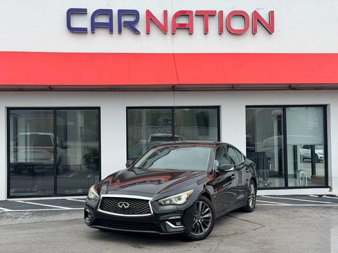 Used 2018 INFINITI Q50 Luxe w/ Essential Package (3.0T Luxe) RWD image 2