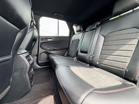 Certified 2023 Ford Edge ST-Line AWD/4WD image 16