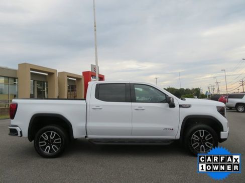 Used 2025 GMC Sierra 1500 AT4 w/ AT4 Premium Package image 2