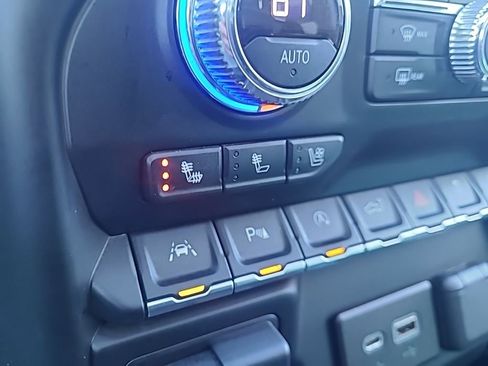 Used 2019 GMC Sierra 1500 Denali w/ Denali Ultimate Package image 28