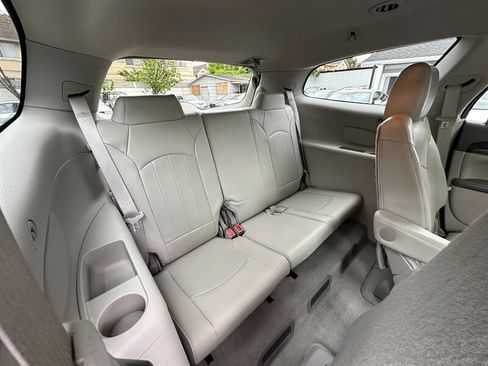 Used 2015 Buick Enclave Leather FWD image 24