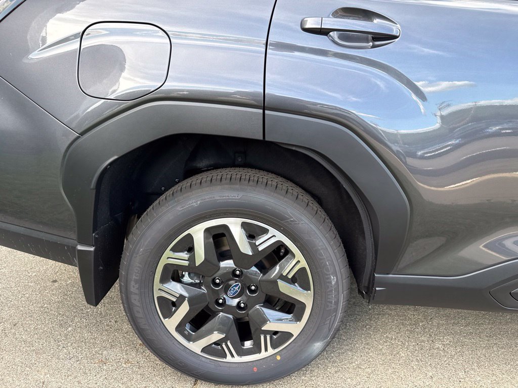 New 2026 Subaru Forester Premium AWD/4WD image 10