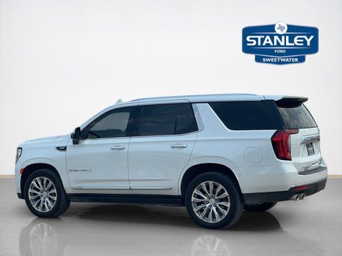Used 2022 GMC Yukon Denali AWD/4WD image 9