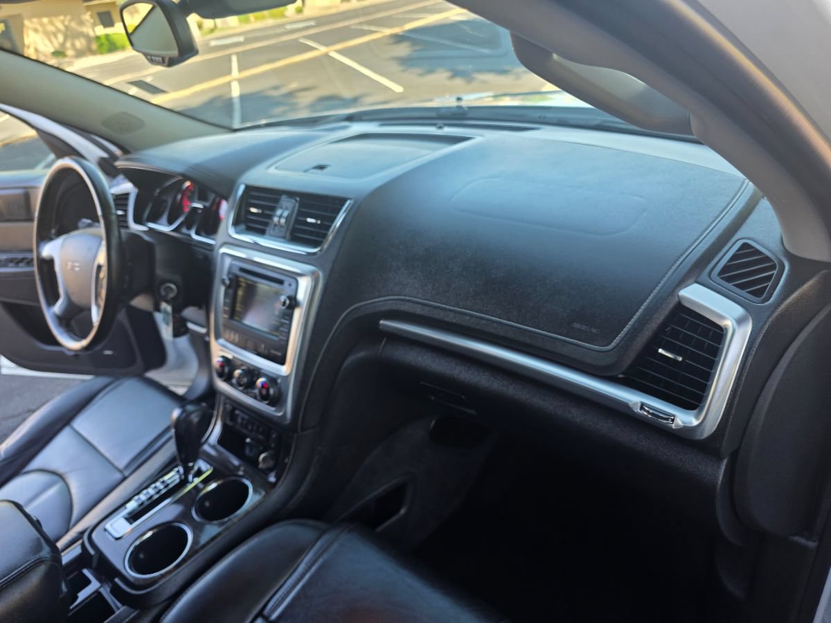 Used 2017 GMC Acadia Limited SLT FWD image 25