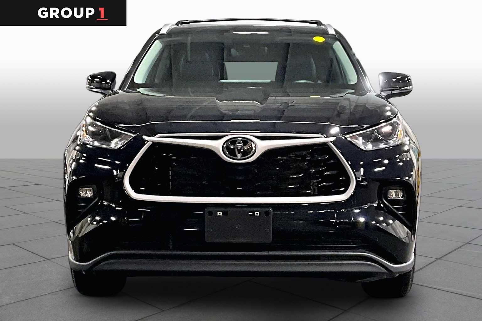 Used 2026 Toyota Highlander XLE AWD/4WD image 4