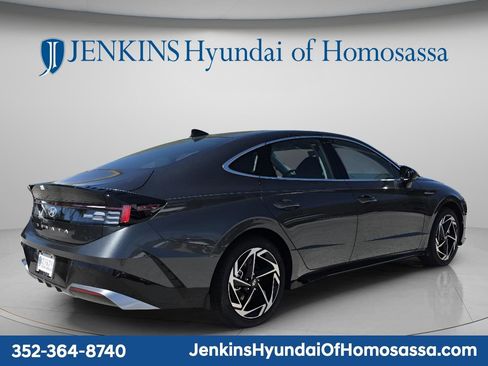 New 2026 Hyundai Sonata SEL image 3