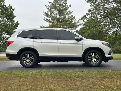 Used 2017 Honda Pilot EX-L image 5