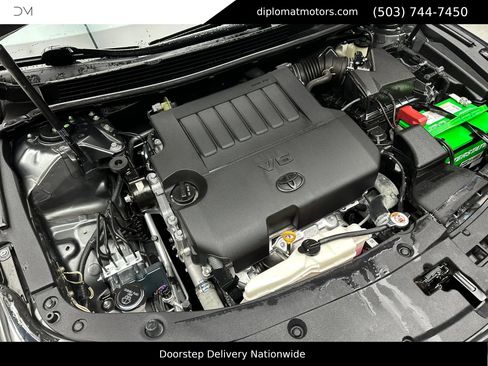 Used 2016 Toyota Avalon Limited w/ Toyota Safety Sense Package image 45