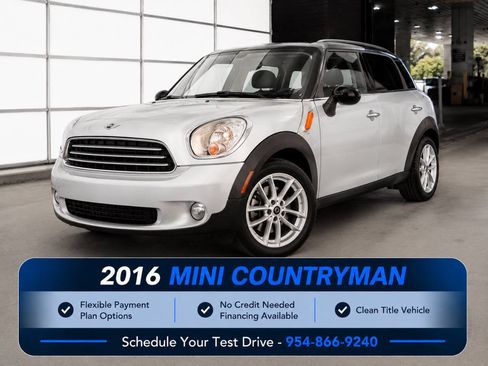Used 2016 MINI Cooper Countryman FWD image 1