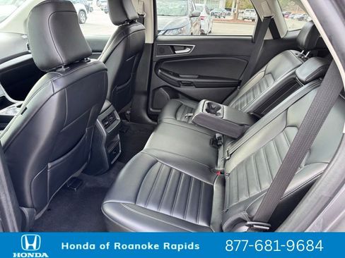 Used 2024 Ford Edge SEL image 30