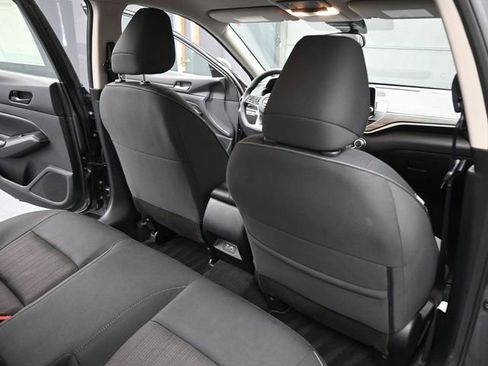 Used 2025 Nissan Altima 2.5 SV image 16