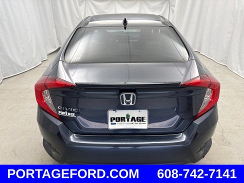 Used 2018 Honda Civic EX-T image 3