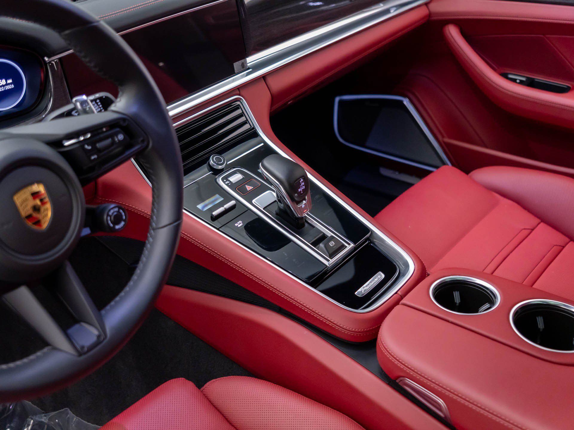 Certified 2023 Porsche Panamera Turbo S Executive AWD/4WD image 13