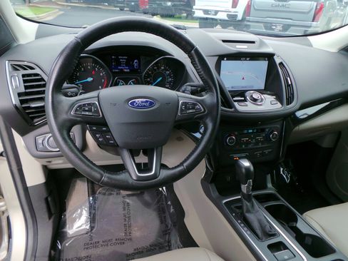 Used 2017 Ford Escape Titanium FWD image 25