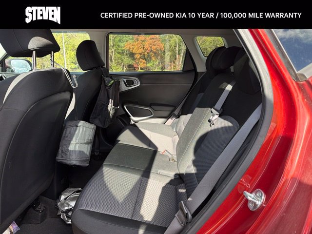 Used 2021 Kia Soul LX FWD image 11