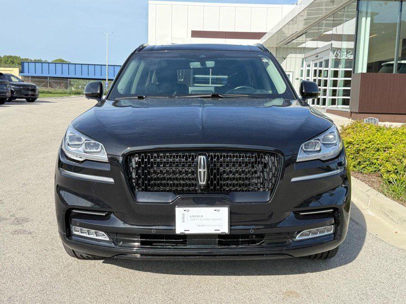 Certified 2023 Lincoln Aviator Reserve w/ Equipment Group 201A AWD/4WD image 12