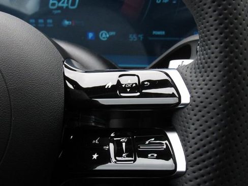New 2026 Mercedes-Benz GLC 300 4MATIC image 27