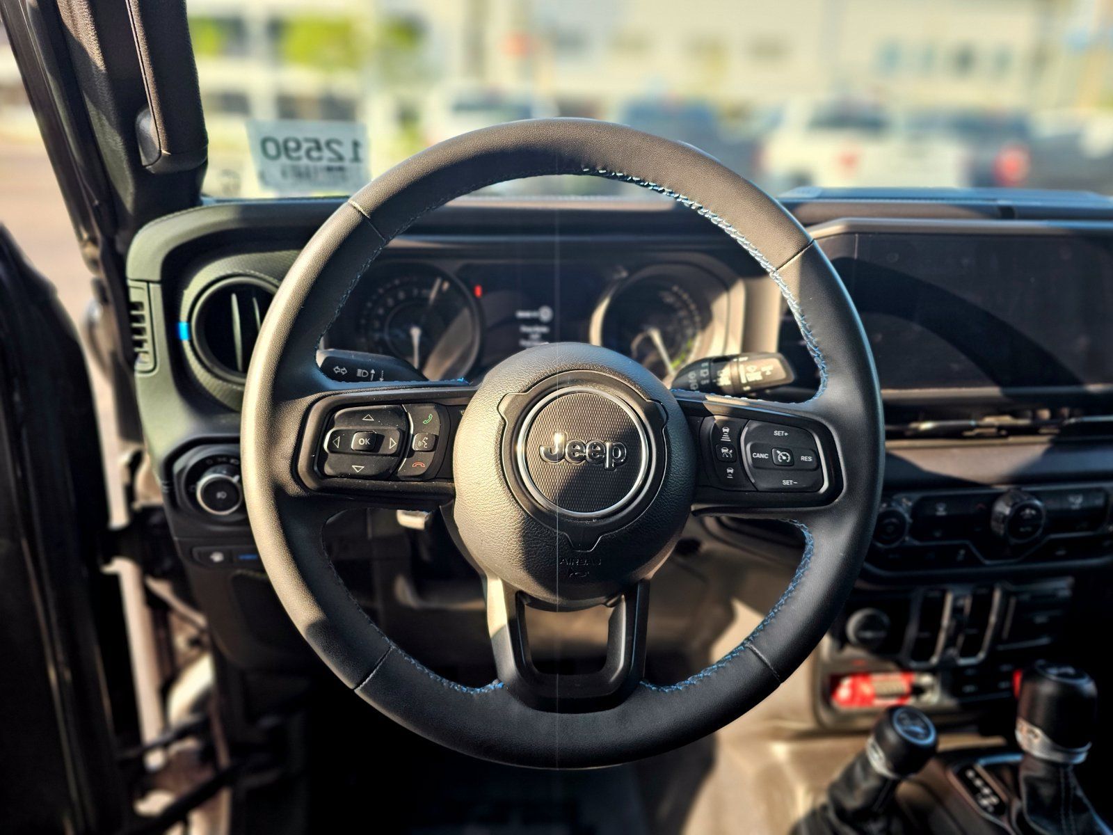 Used 2024 Jeep Wrangler Unlimited Rubicon 4xe AWD/4WD image 33