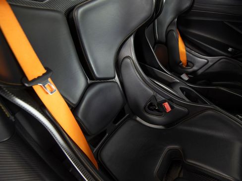 Used 2021 McLaren 765LT RWD image 37