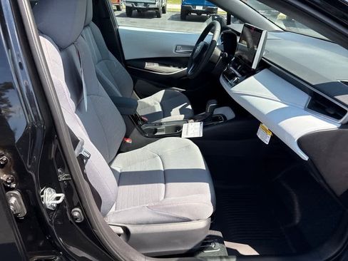 Used 2025 Toyota Corolla FX w/ Convenience Package image 6