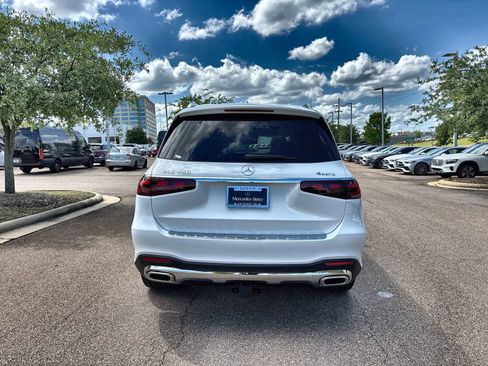 New 2026 Mercedes-Benz GLS 450 4MATIC image 7