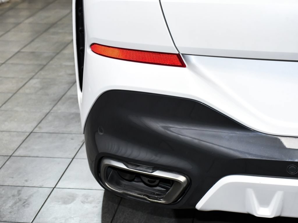 Used 2022 BMW X6 M50i w/ Executive Package AWD/4WD image 94