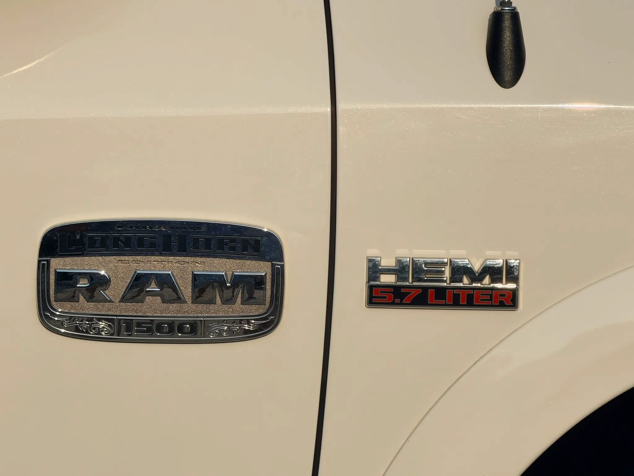 Used 2017 RAM 1500 Laramie Longhorn AWD/4WD image 13