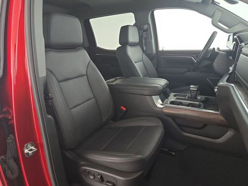 Used 2025 GMC Sierra 1500 SLT w/ SLT Convenience Package AWD/4WD image 34