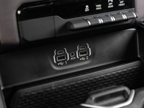 Used 2023 RAM 1500 Big Horn AWD/4WD image 33