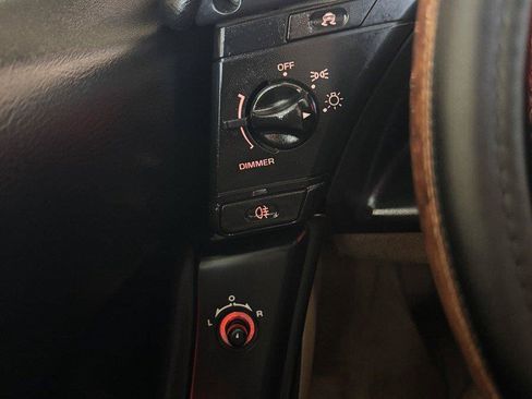 Used 1994 Chevrolet Corvette Coupe RWD image 14