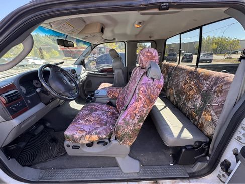 Used 2007 Ford F250 Lariat image 9