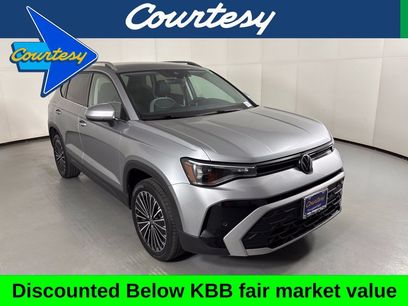 Used 2025 Volkswagen Taos SE
