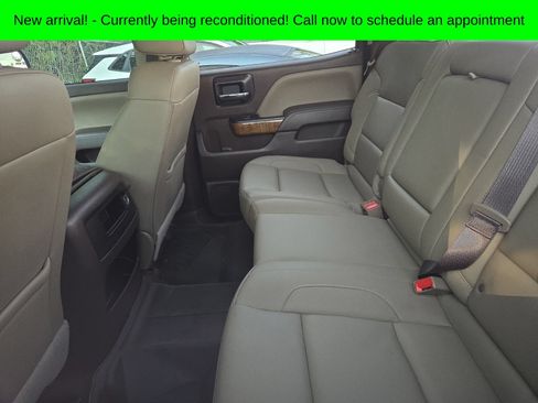 Used 2018 GMC Sierra 1500 SLT w/ SLT Premium Package AWD/4WD image 10