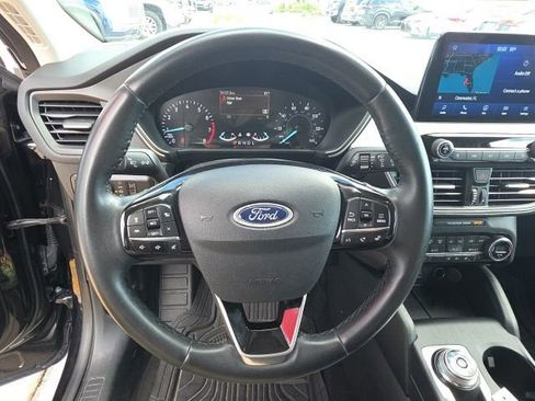 Used 2021 Ford Escape SE w/ SE Sport Appearance Package AWD/4WD image 16