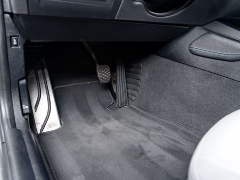 Used 2016 BMW M2 RWD image 30
