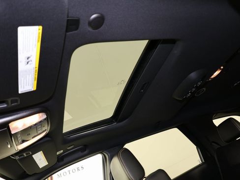 Used 2025 Dodge Durango R/T image 14