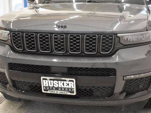 Used 2023 Jeep Grand Cherokee L Summit w/ High Altitude Package AWD/4WD image 14