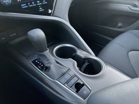 Certified 2023 Toyota Camry LE image 25