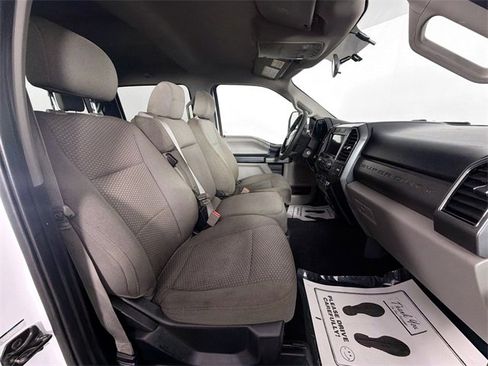 Used 2019 Ford F250 XLT image 24