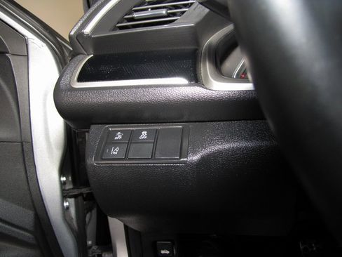 Certified 2020 Honda Civic Sport image 8