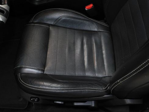 Used 2013 Ford Mustang GT Premium image 59