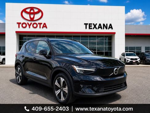 Used 2023 Volvo XC40 Recharge Plus AWD/4WD image 1